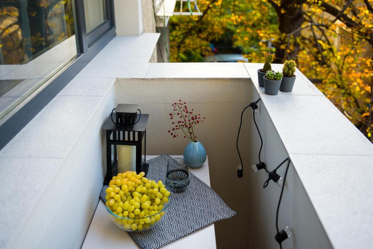 Sunny Studio - Top Location - Green View Balcony Bukurešť Exteriér fotografie